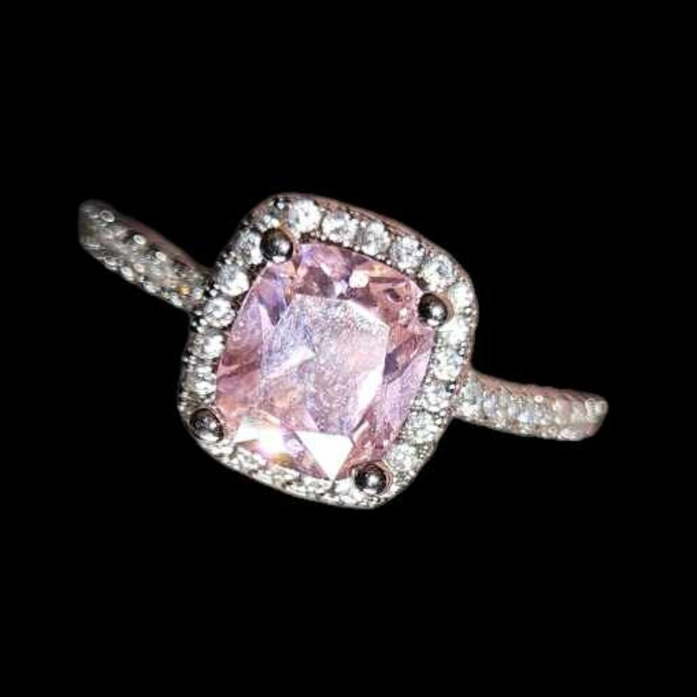 ✨ Elegant Sterling Silver Pink Cushion-Cut Halo Ring ✨ - Picture 7 of 7